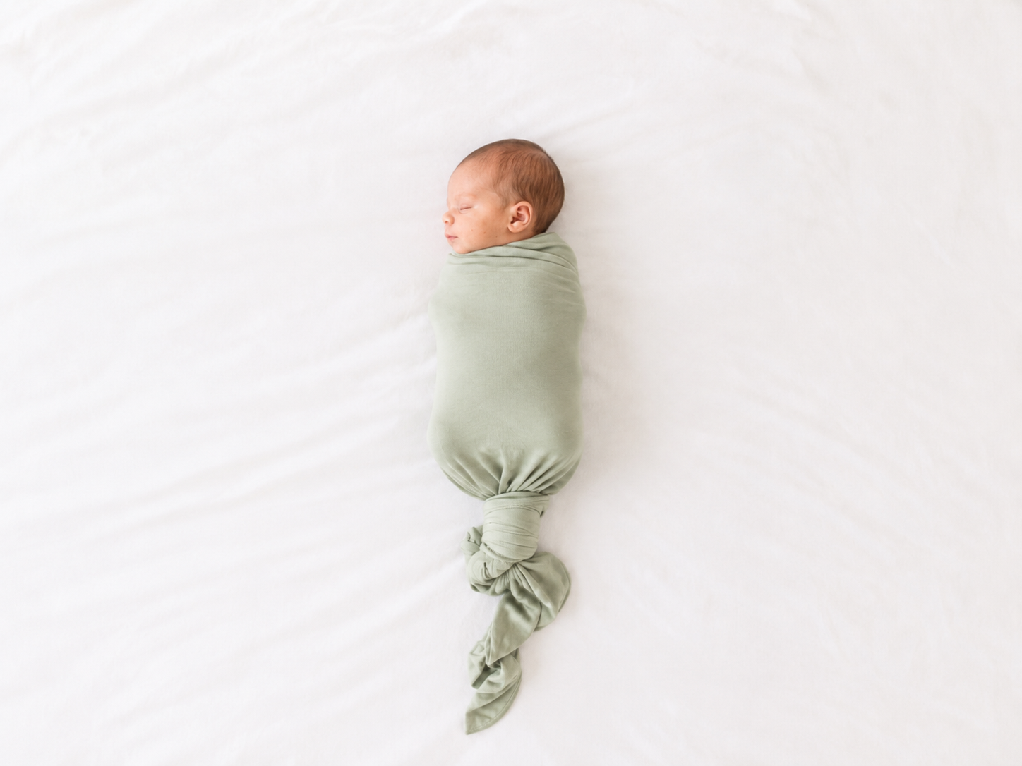 Hip-Healthy Swaddling: How to Swaddle Without Restricting Baby’s Hips