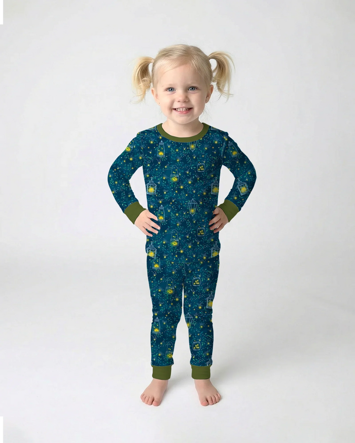 Zweiteiliges Langarm-Pyjama-Set mit Sommerfrüchten