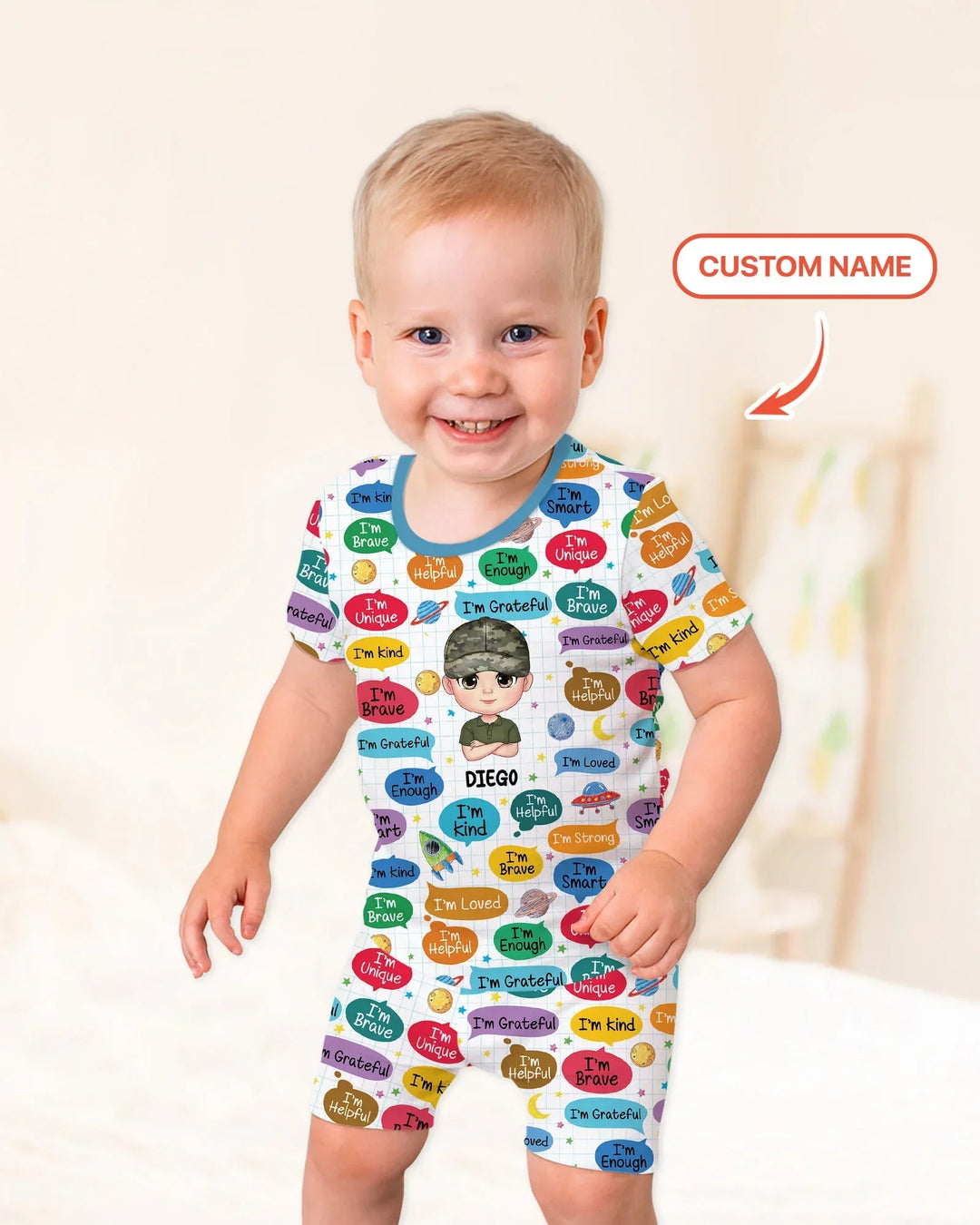 Zweiteiliges Pyjama-Set mit kurzen Ärmeln und Shorts im Sommer-Design
