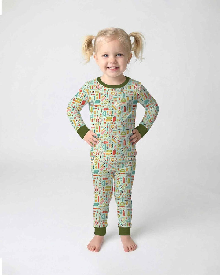 Zweiteiliges Langarm-Pyjama-Set mit Sommerfrüchten