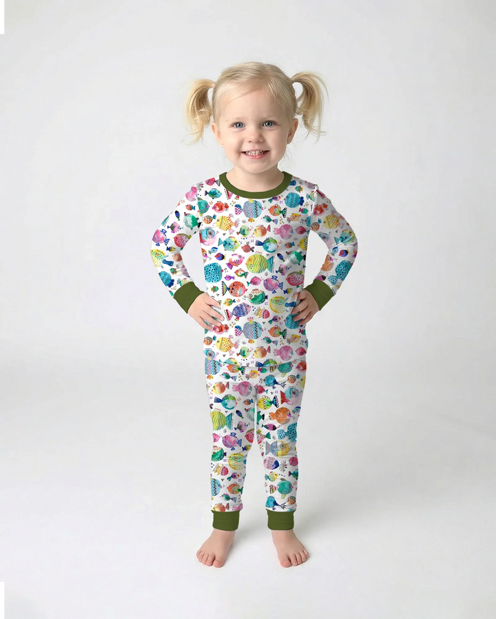 Zweiteiliges Langarm-Pyjama-Set mit Sommerfrüchten