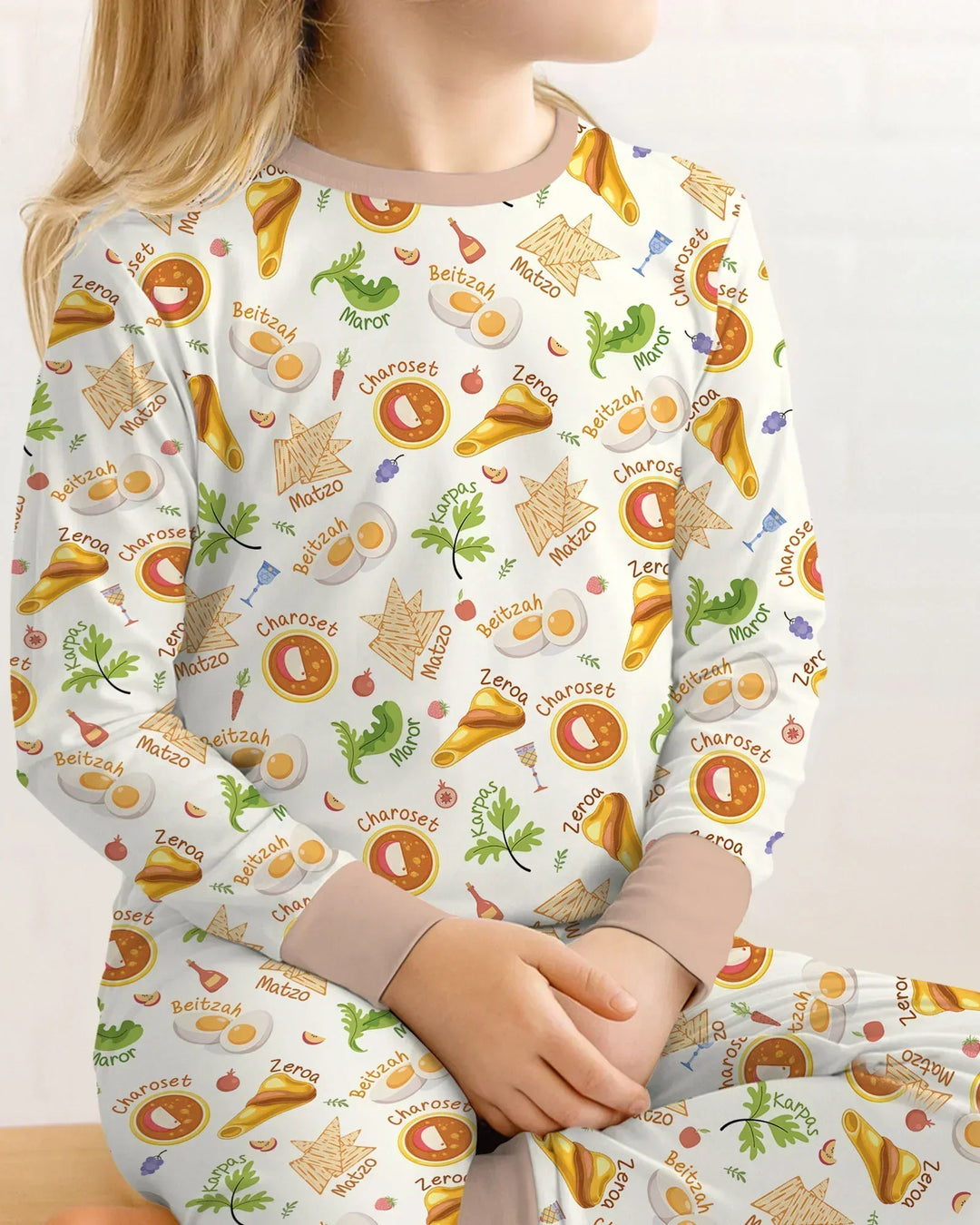 Zweiteiliges Langarm-Pyjama-Set mit Sommerfrüchten