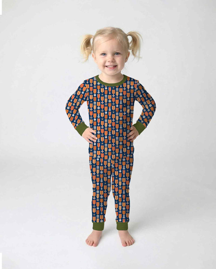 Zweiteiliges Langarm-Pyjama-Set mit Sommerfrüchten