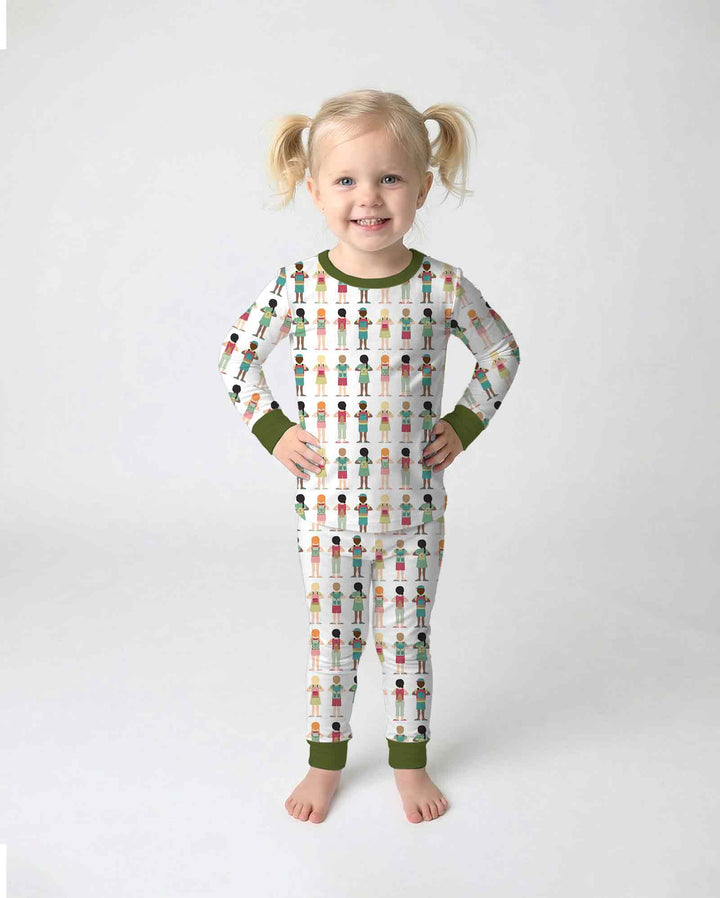 Zweiteiliges Langarm-Pyjama-Set mit Sommerfrüchten