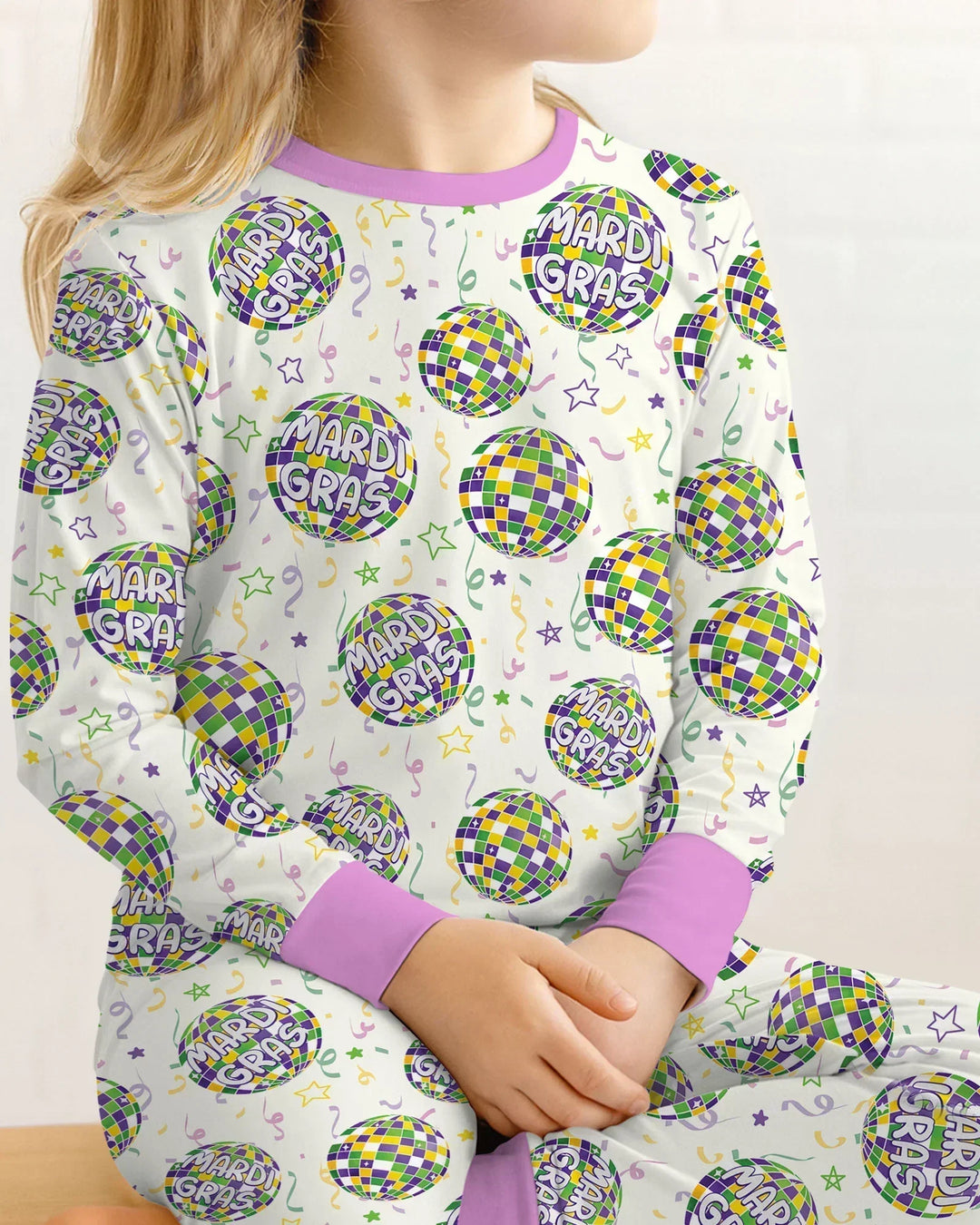 Zweiteiliges Langarm-Pyjama-Set mit Sommerfrüchten