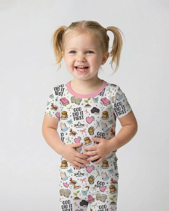 Zweiteiliges, kurzärmliges Pyjama-Set mit Marienkäfern