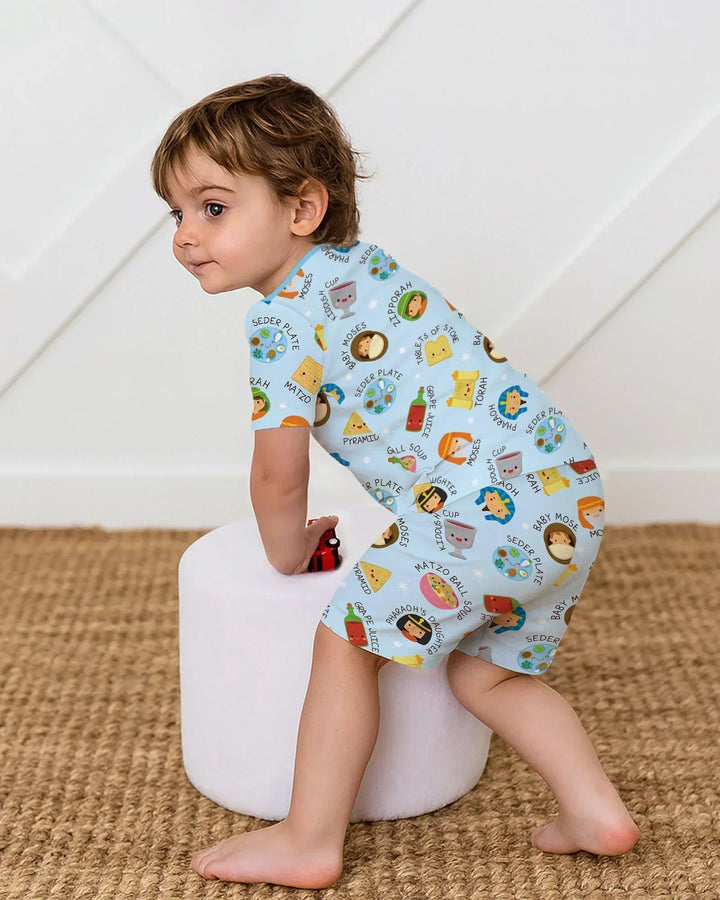 Template Zweiteiliges Pyjama-Set mit kurzen Ärmeln und Shorts