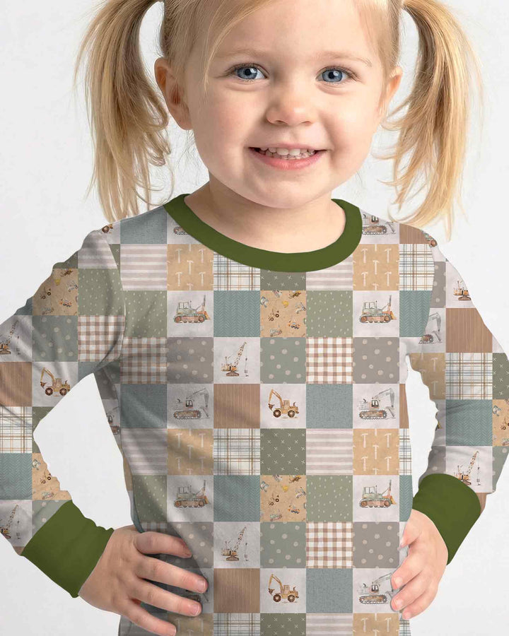 Zweiteiliges Langarm-Pyjama-Set mit Sommerfrüchten