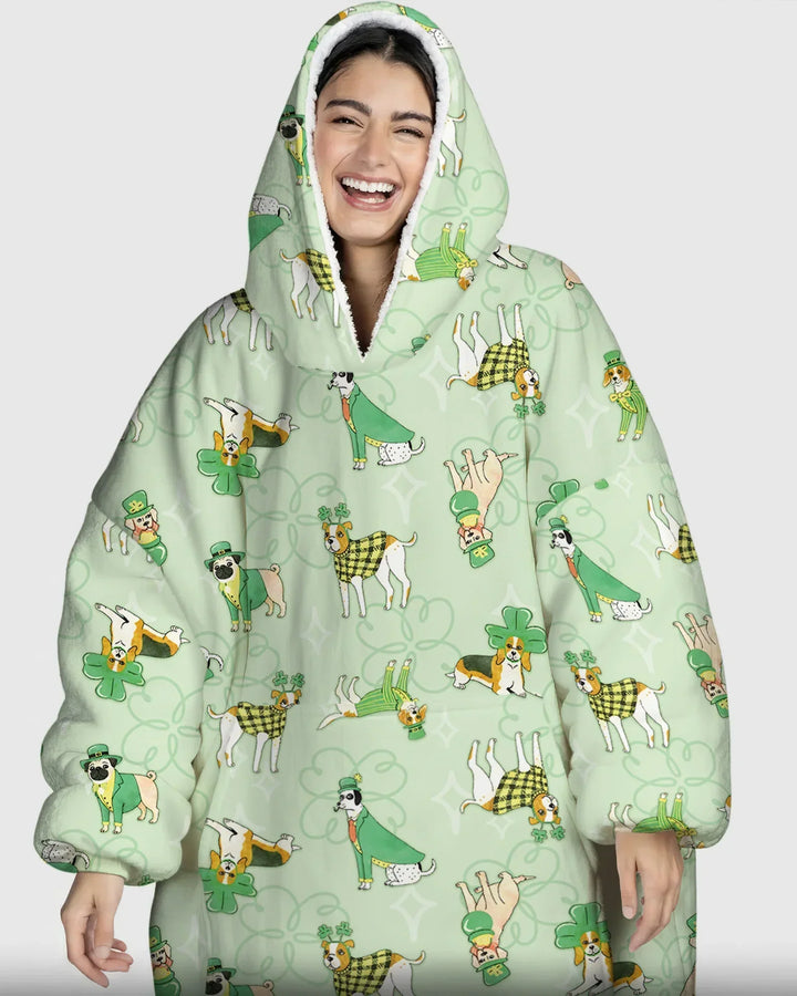 St. Patrick's Day Welpen tragbare Bambus-Decken-Kapuzenjacke