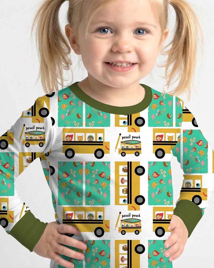 Zweiteiliges Langarm-Pyjama-Set mit Sommerfrüchten