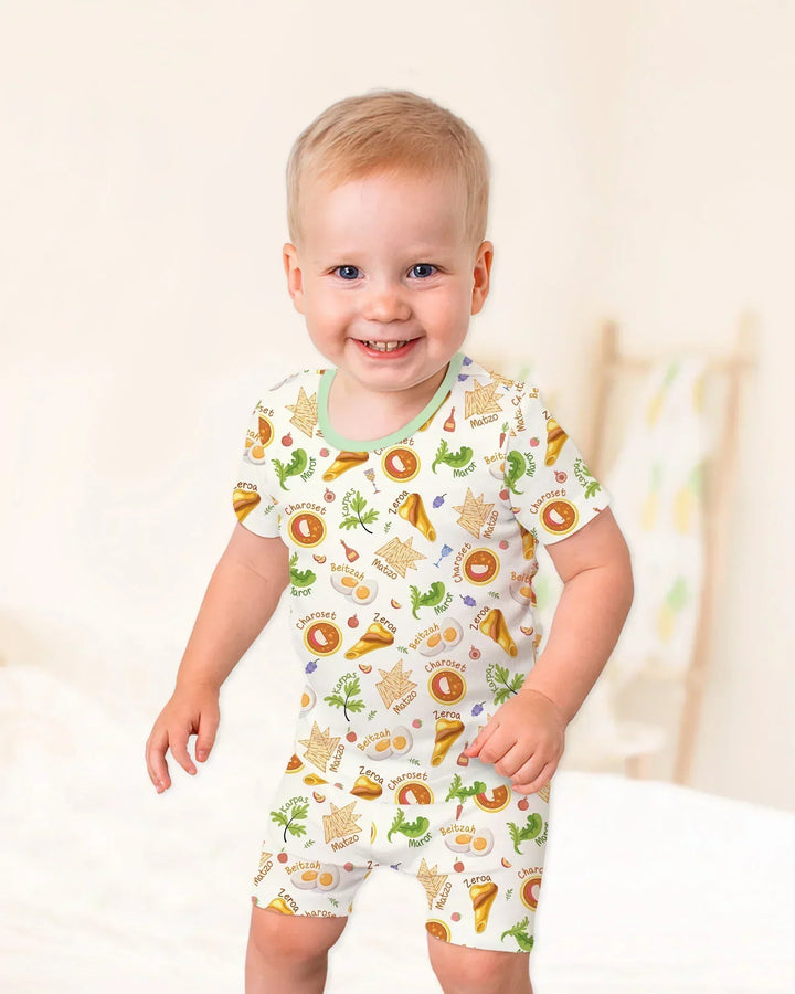 Template Zweiteiliges Pyjama-Set mit kurzen Ärmeln und Shorts