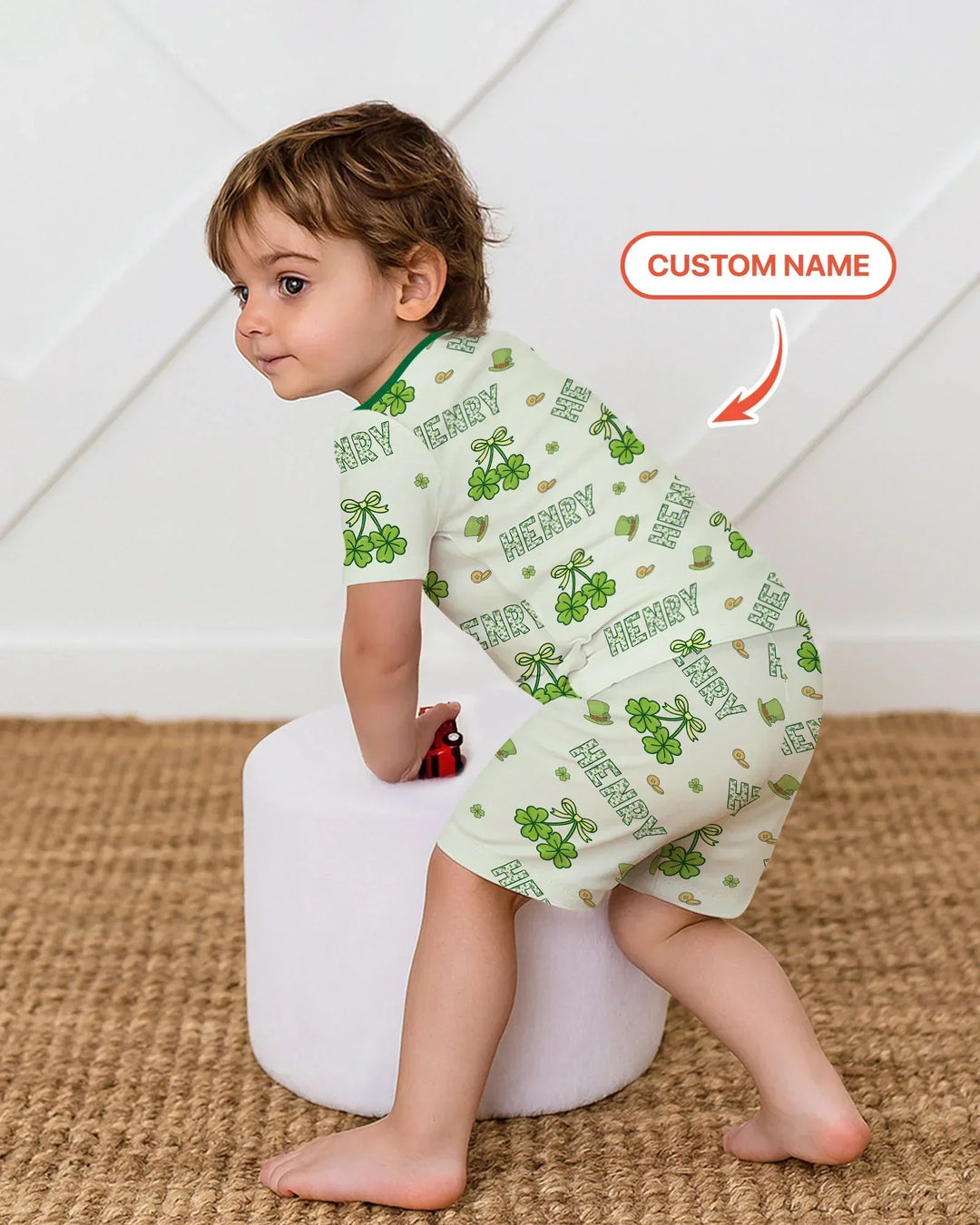 Zweiteiliges Pyjama-Set mit kurzen Ärmeln und Shorts im Sommer-Design