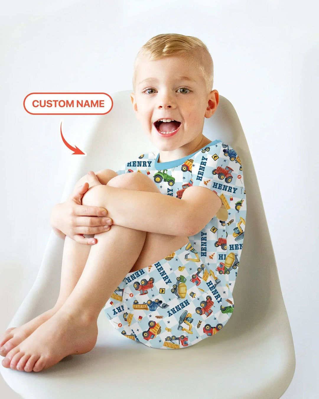Zweiteiliges Pyjama-Set mit kurzen Ärmeln und Shorts im Sommer-Design