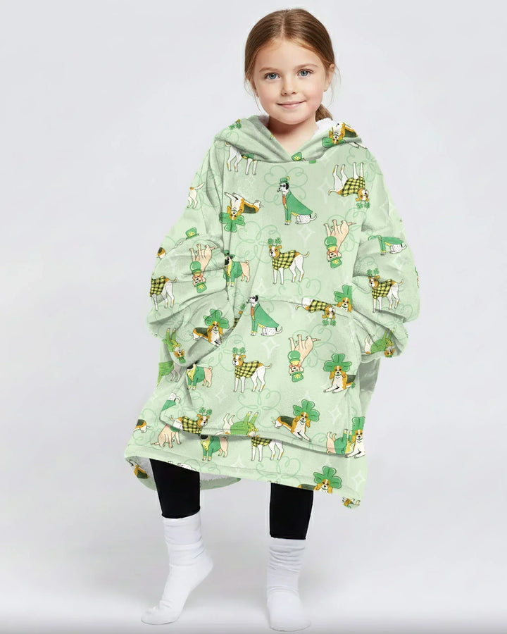 St. Patrick's Day Welpen tragbare Bambus-Decken-Kapuzenjacke