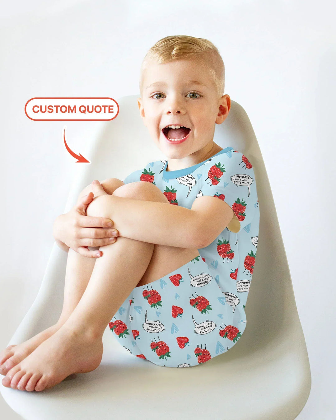 Zweiteiliges Pyjama-Set mit kurzen Ärmeln und Shorts im Sommer-Design