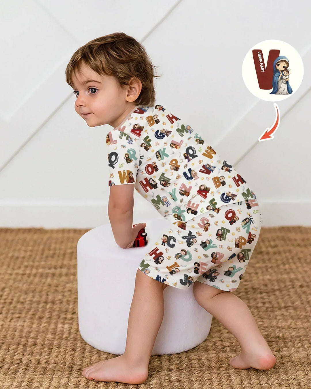 Template Zweiteiliges Pyjama-Set mit kurzen Ärmeln und Shorts