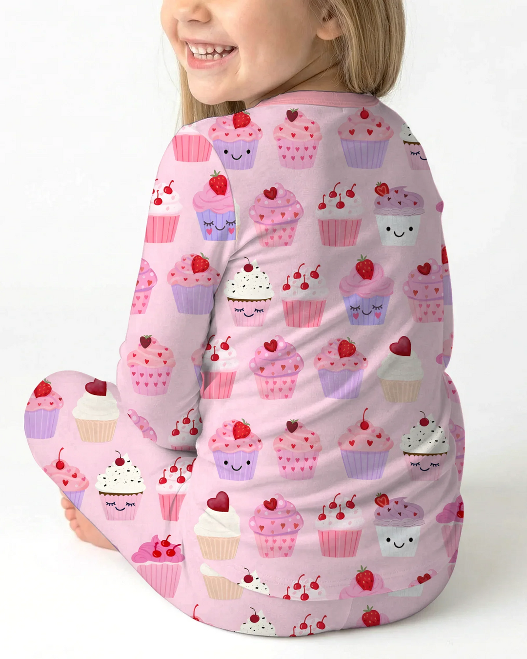 Zweiteiliges Langarm-Pyjama-Set mit Sommerfrüchten