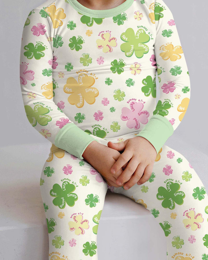Shamrocks Print St. Patrick's Day Bamboo Two Piece Long Sleeve Pajama Set