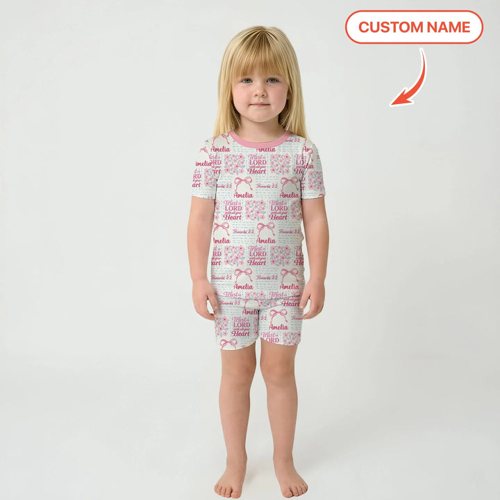 Zweiteiliges Pyjama-Set mit kurzen Ärmeln und Shorts im Sommer-Design
