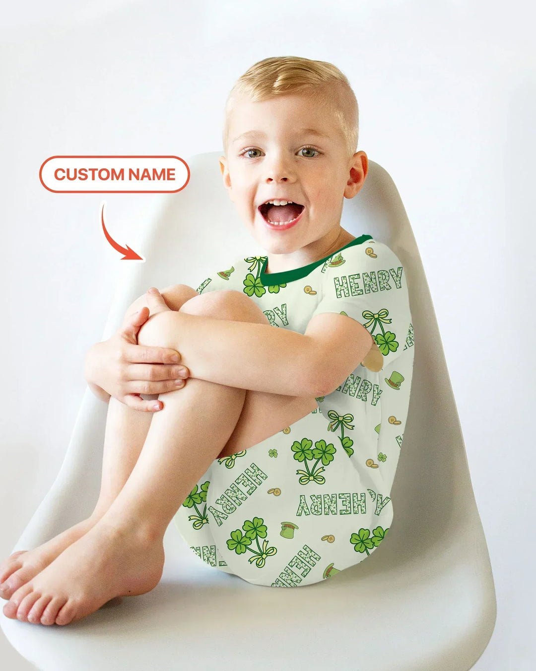 Zweiteiliges Pyjama-Set mit kurzen Ärmeln und Shorts im Sommer-Design