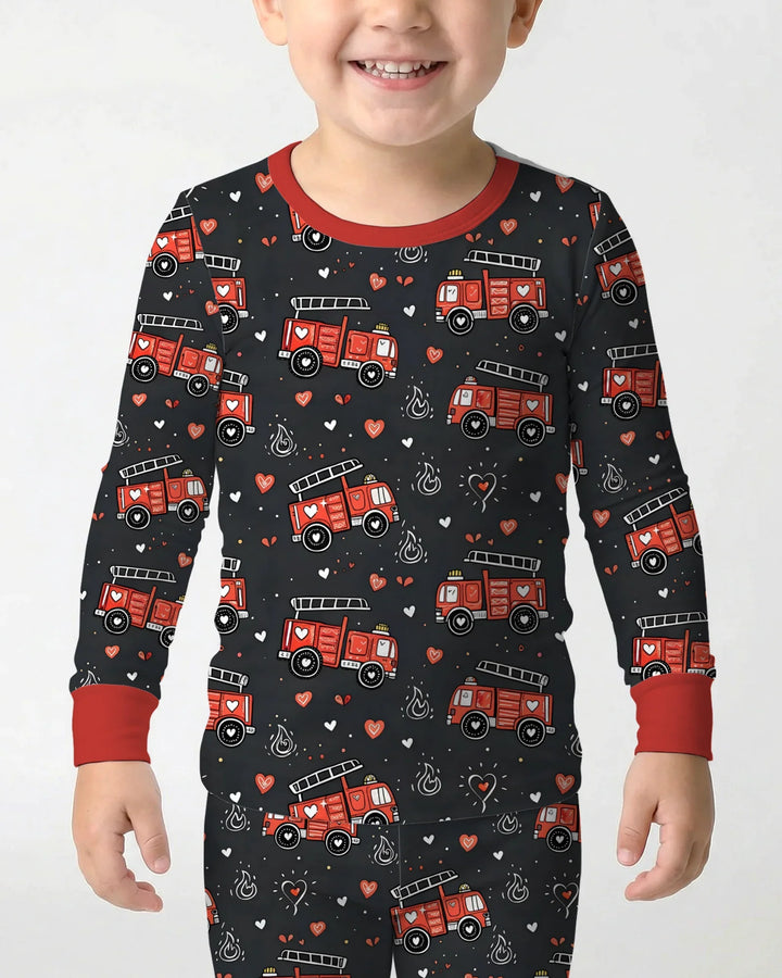 Zweiteiliges Langarm-Pyjama-Set mit Sommerfrüchten