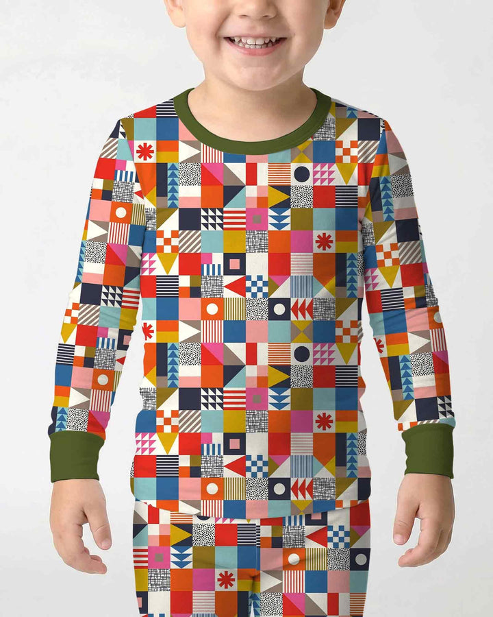 Zweiteiliges Langarm-Pyjama-Set mit Sommerfrüchten