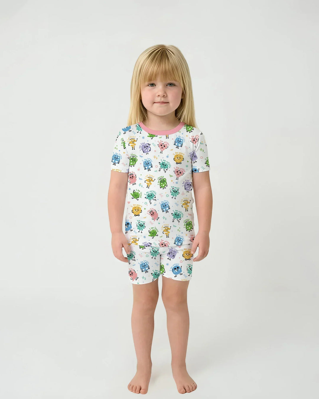 Template Zweiteiliges Pyjama-Set mit kurzen Ärmeln und Shorts