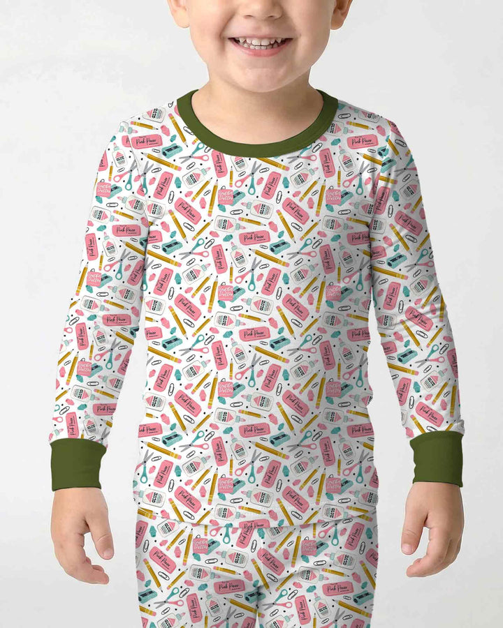Zweiteiliges Langarm-Pyjama-Set mit Sommerfrüchten