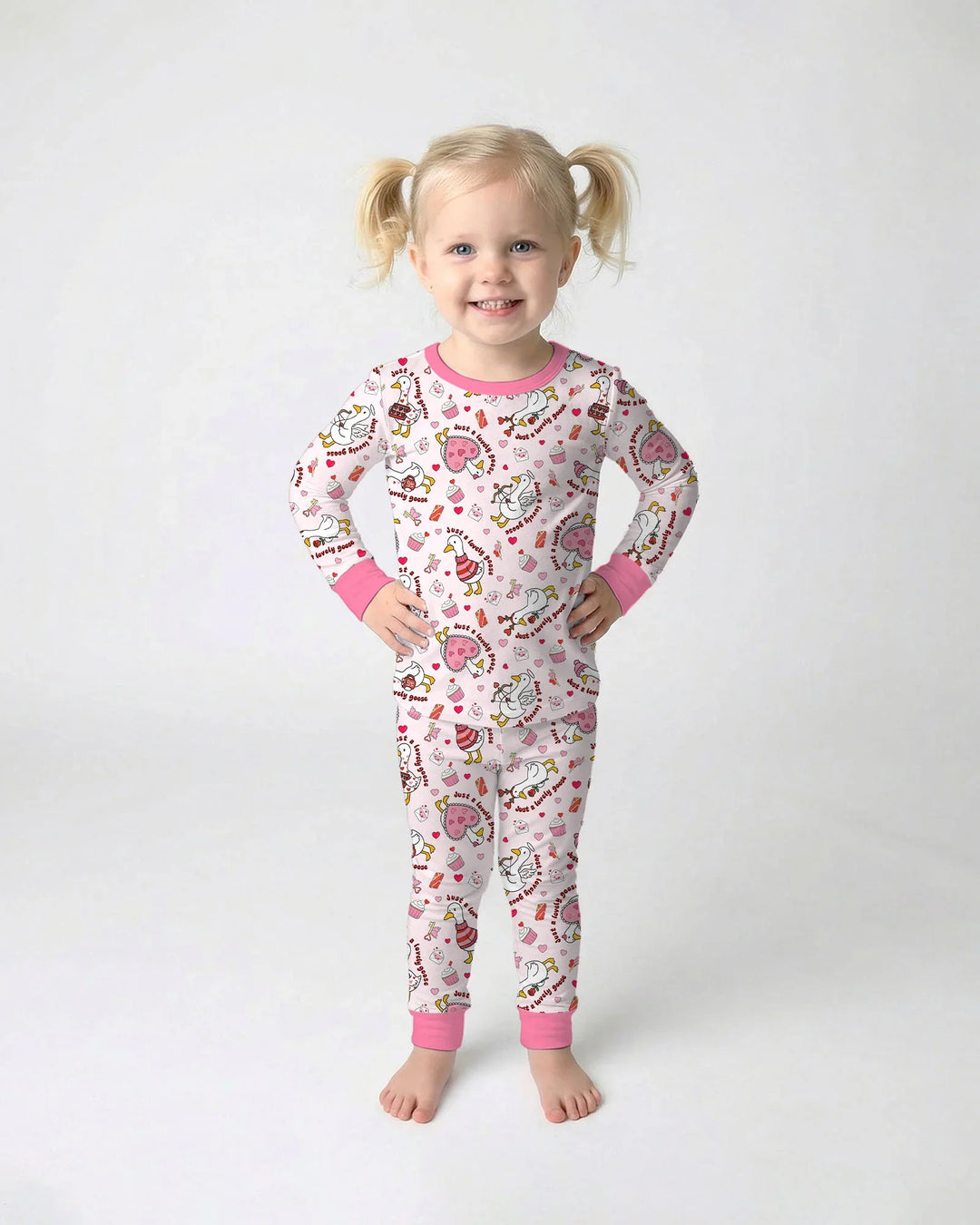 Zweiteiliges Langarm-Pyjama-Set mit Sommerfrüchten