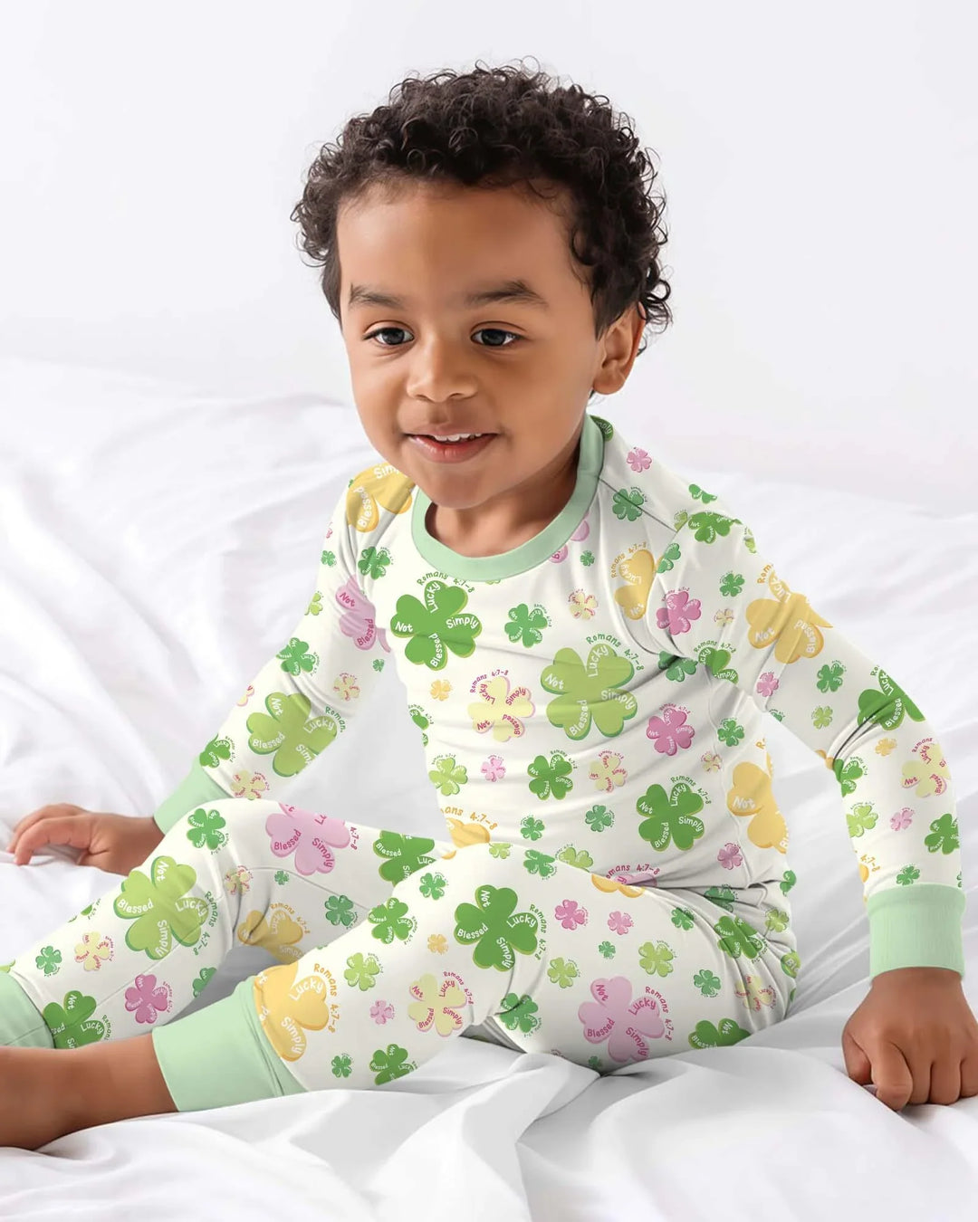 Shamrocks Print St. Patrick's Day Bamboo Two Piece Long Sleeve Pajama Set