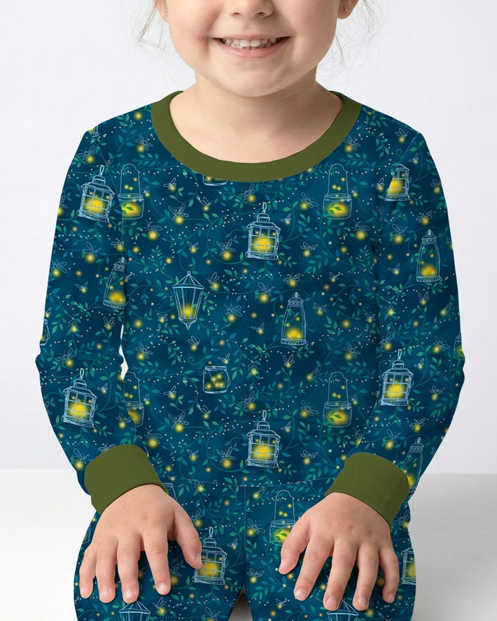 Zweiteiliges Langarm-Pyjama-Set mit Sommerfrüchten