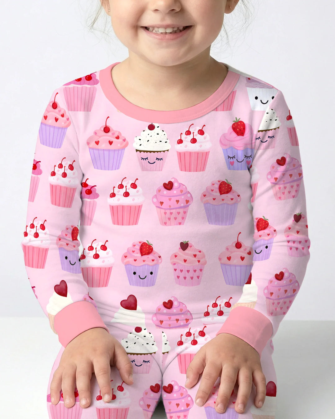Zweiteiliges Langarm-Pyjama-Set mit Sommerfrüchten