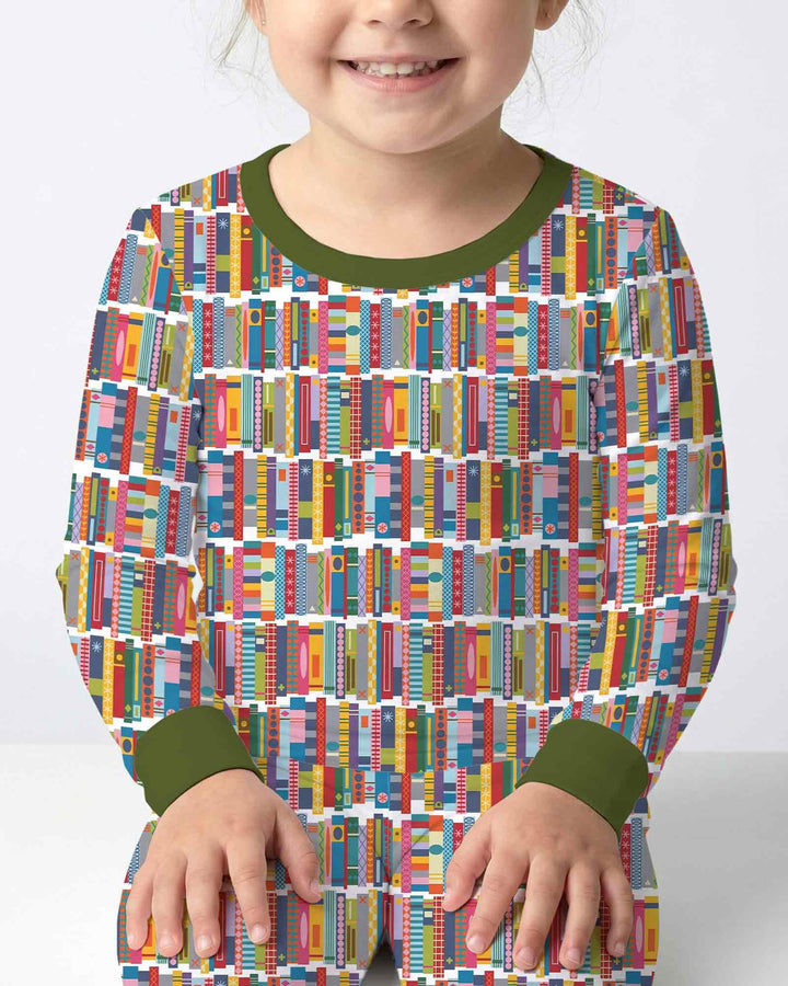 Zweiteiliges Langarm-Pyjama-Set mit Sommerfrüchten