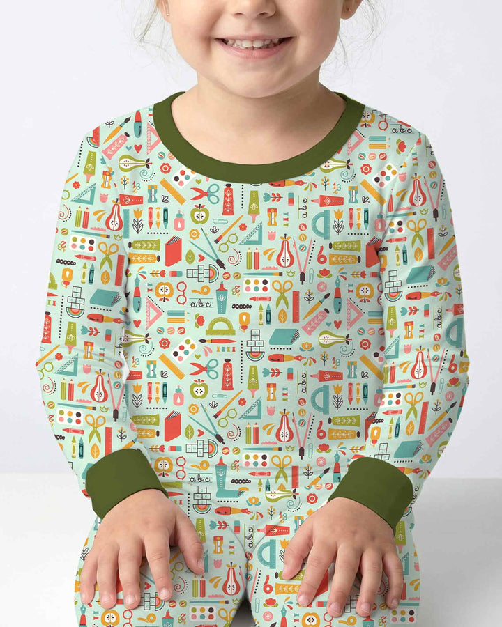 Zweiteiliges Langarm-Pyjama-Set mit Sommerfrüchten