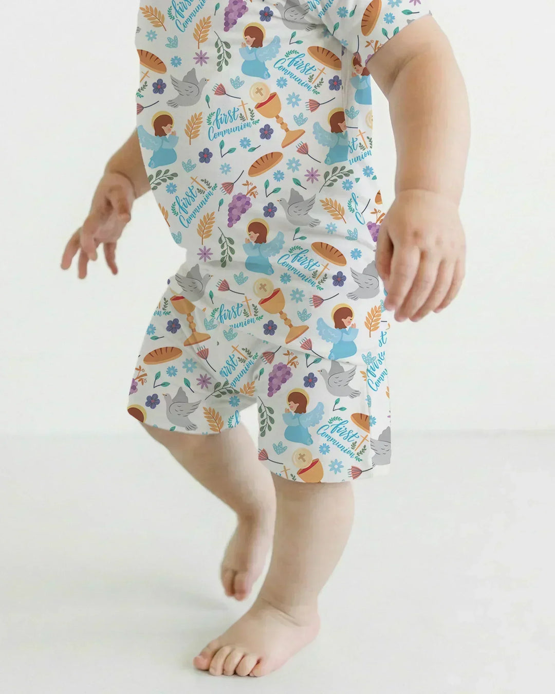 Template Zweiteiliges Pyjama-Set mit kurzen Ärmeln und Shorts