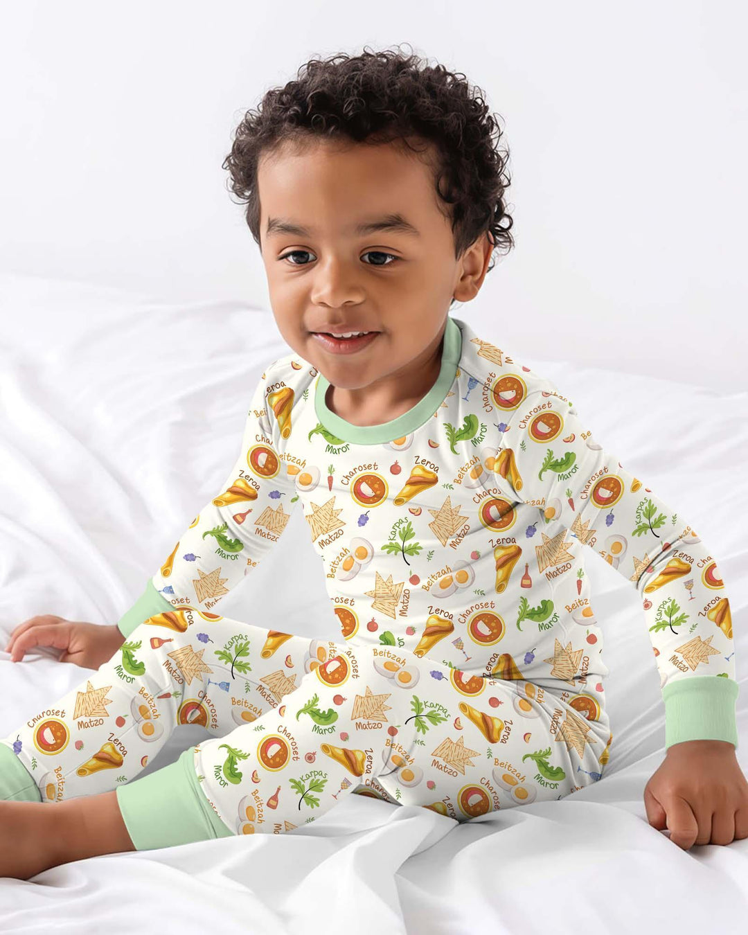Zweiteiliges Langarm-Pyjama-Set mit Sommerfrüchten