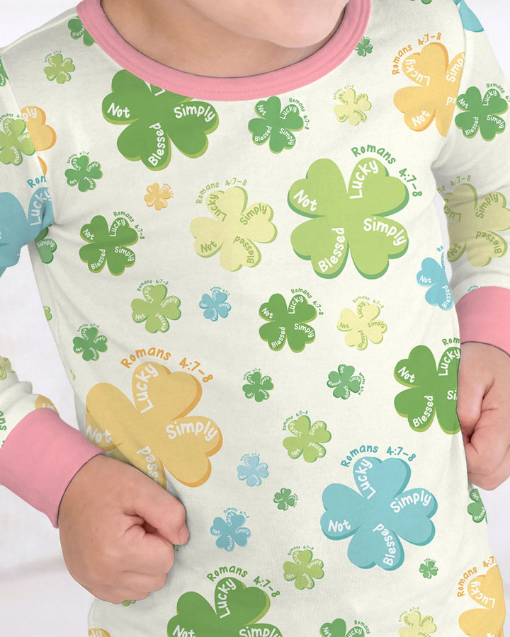 Shamrocks Print St. Patrick's Day Bamboo Two Piece Long Sleeve Pajama Set