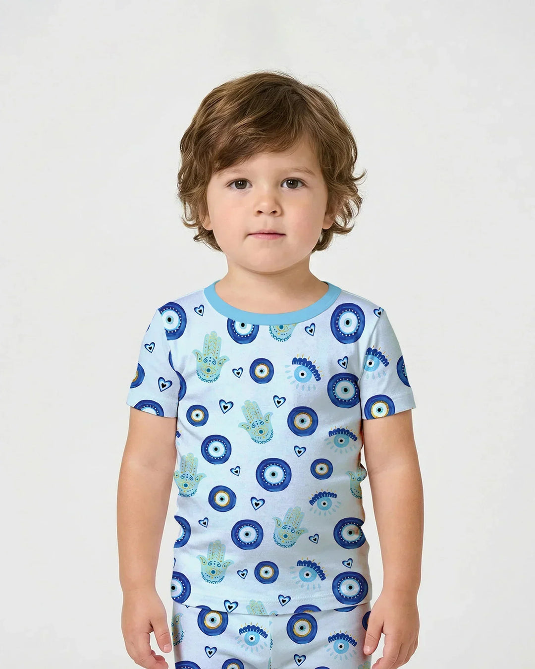 Template Zweiteiliges Pyjama-Set mit kurzen Ärmeln und Shorts