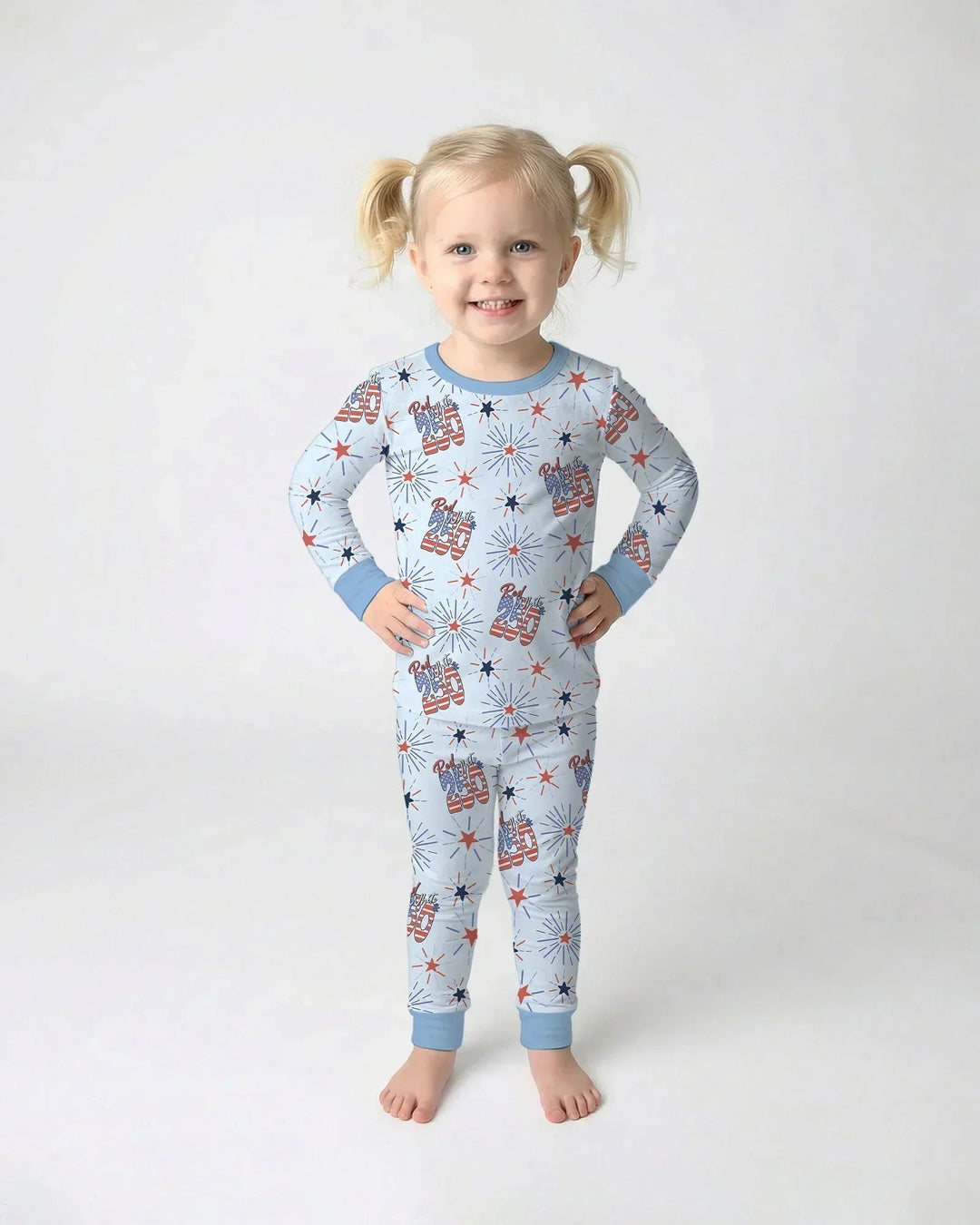 Zweiteiliges Langarm-Pyjama-Set mit Sommerfrüchten