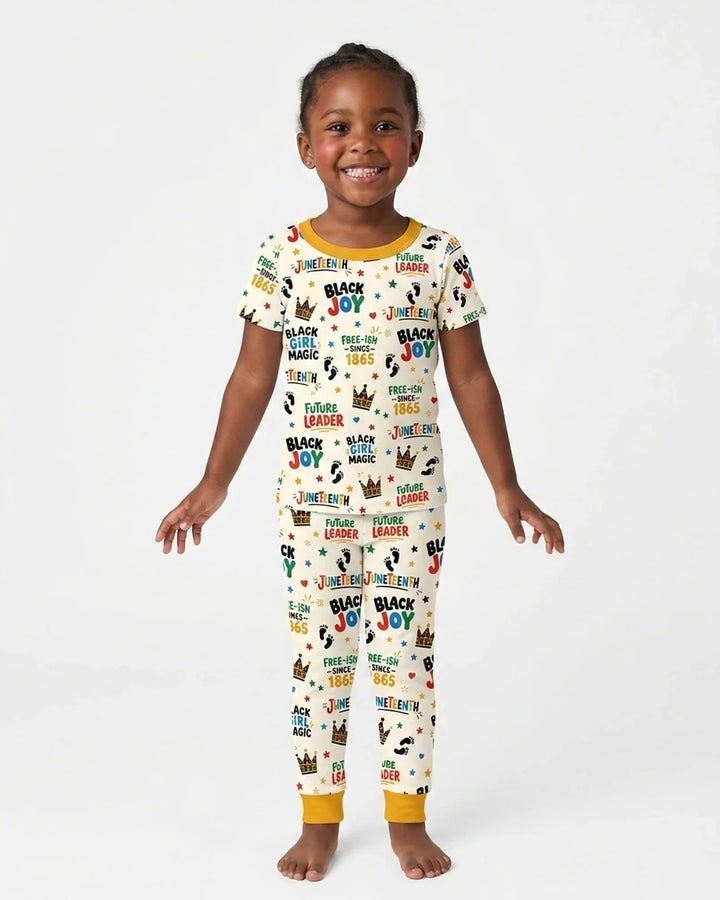 Zweiteiliges, kurzärmliges Pyjama-Set mit Marienkäfern