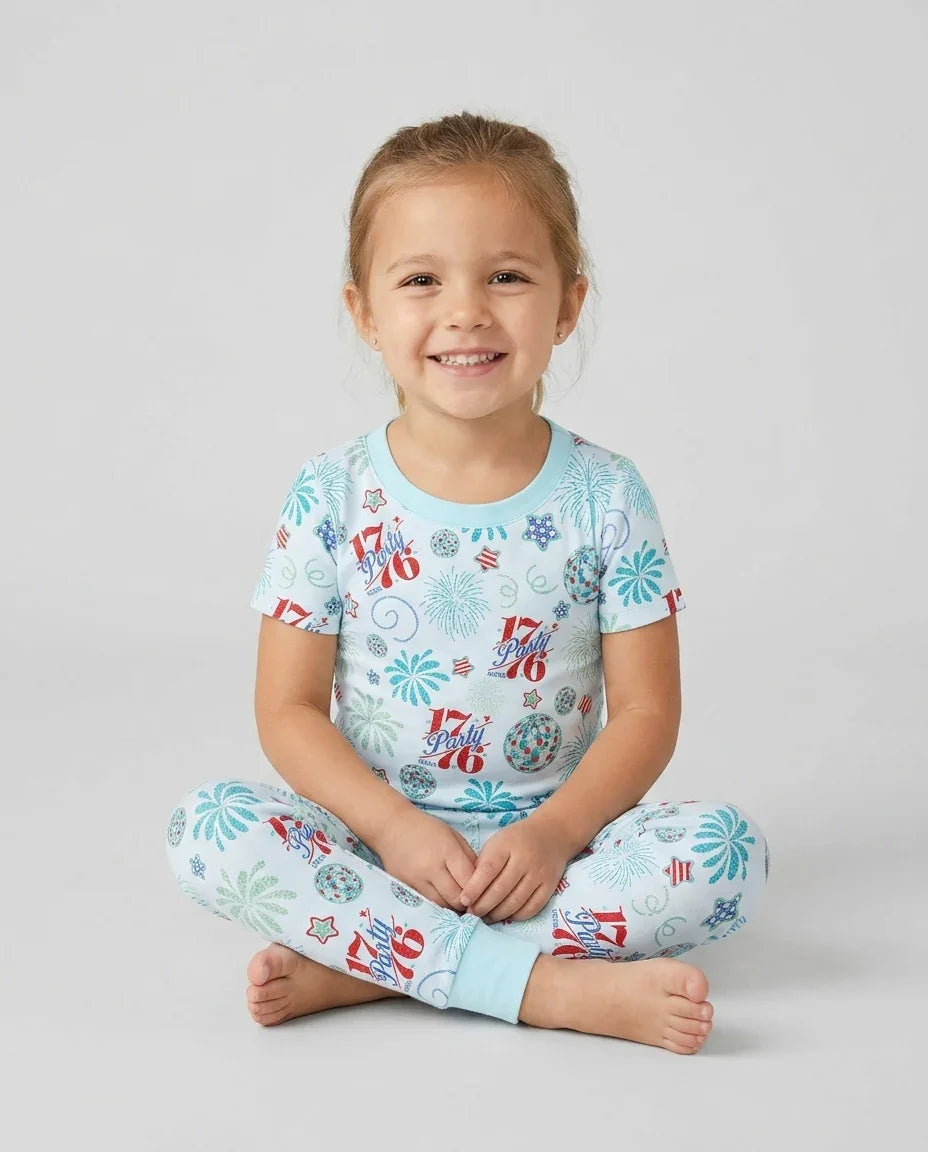 Zweiteiliges, kurzärmliges Pyjama-Set mit Marienkäfern