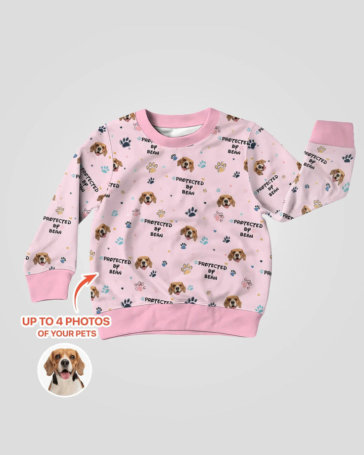 Benutzerdefiniertes Hundefoto-Muster „Protected By“ Bambus-Rundhalspullover