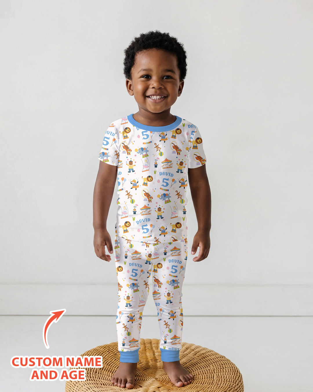 Zweiteiliges, kurzärmliges Pyjama-Set mit Marienkäfern