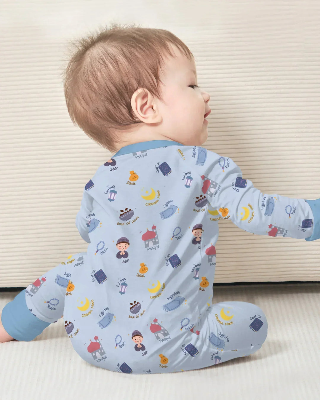 Gerippte Babykleidung mit individuellem Foto - Weich &amp; Skizzenhaft