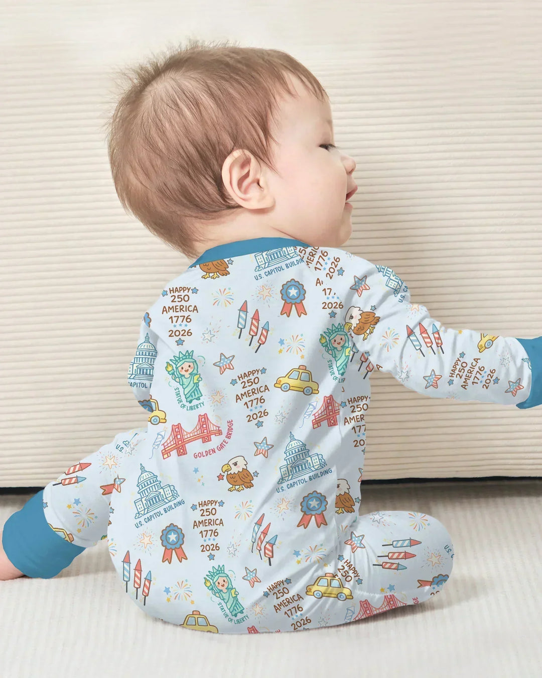 Gerippte Babykleidung mit individuellem Foto - Weich &amp; Skizzenhaft
