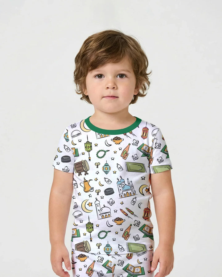 Template Zweiteiliges Pyjama-Set mit kurzen Ärmeln und Shorts