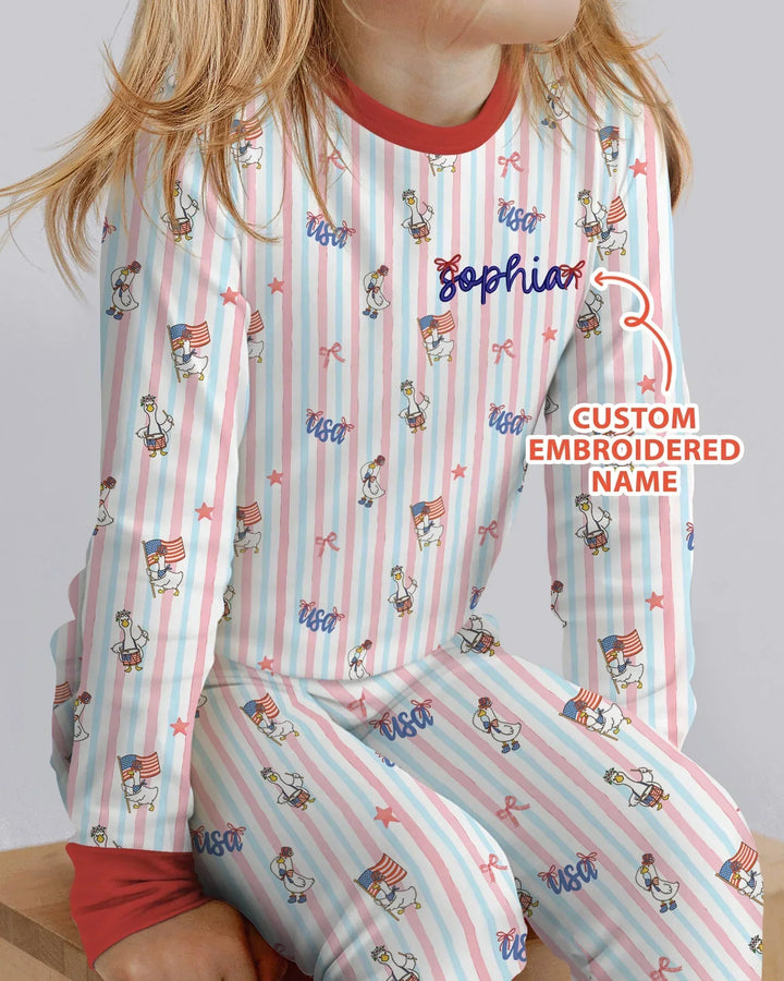 Zweiteiliges Langarm-Pyjama-Set mit Sommerfrüchten