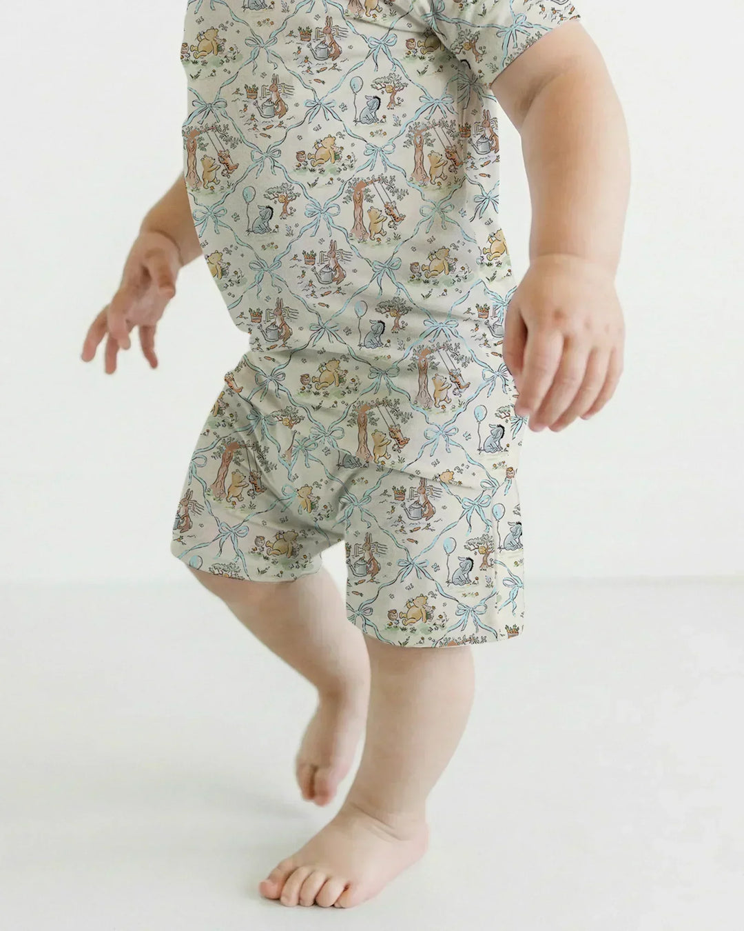Template Zweiteiliges Pyjama-Set mit kurzen Ärmeln und Shorts