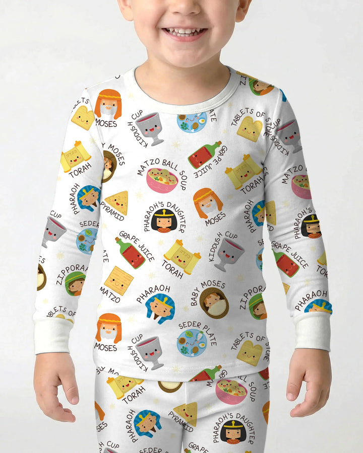 Zweiteiliges Langarm-Pyjama-Set mit Sommerfrüchten