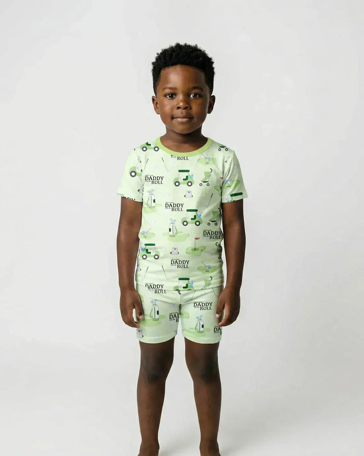 Template Zweiteiliges Pyjama-Set mit kurzen Ärmeln und Shorts